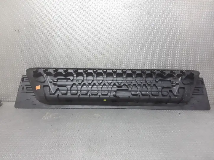 Volkswagen Transporter-Caravelle (2009 - 2015)  7H0863725T Отделка заднего порога (внутренняя)