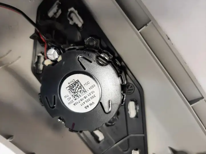 Volkswagen Polo VI (2015 - 2019) 2G0867233A Верхняя обшивка стойки B — фото 3