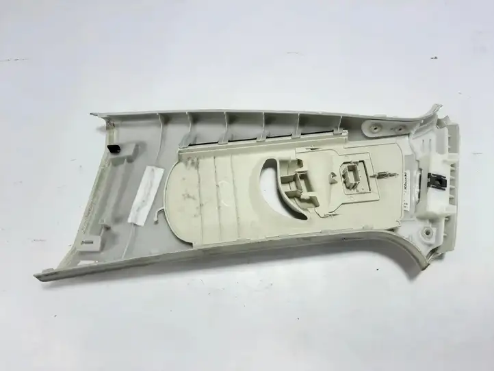 Volkswagen PASSAT B8 (2015 - ) 3G0868418 Верхняя обшивка стойки B — фото 2