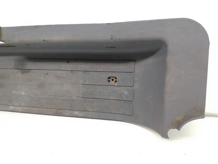 Mercedes-Benz Vito Viano W639 (2003 - 2010)  A6396860110 Отделка заднего порога (внутренняя)