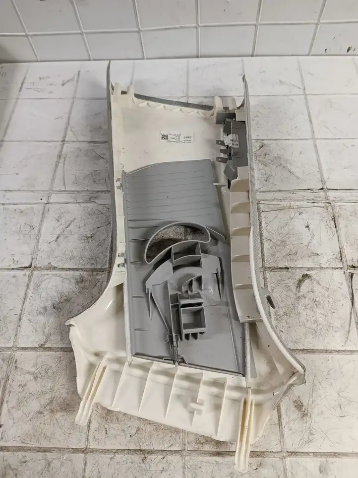 Audi A6 C7 (2011 - 2014) 4G0867244 Верхняя обшивка стойки B — фото 4