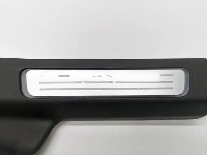 Volvo S90, V90 (2016 - 2020) 31377618 Внутренняя отделка заднего порога — фото 4