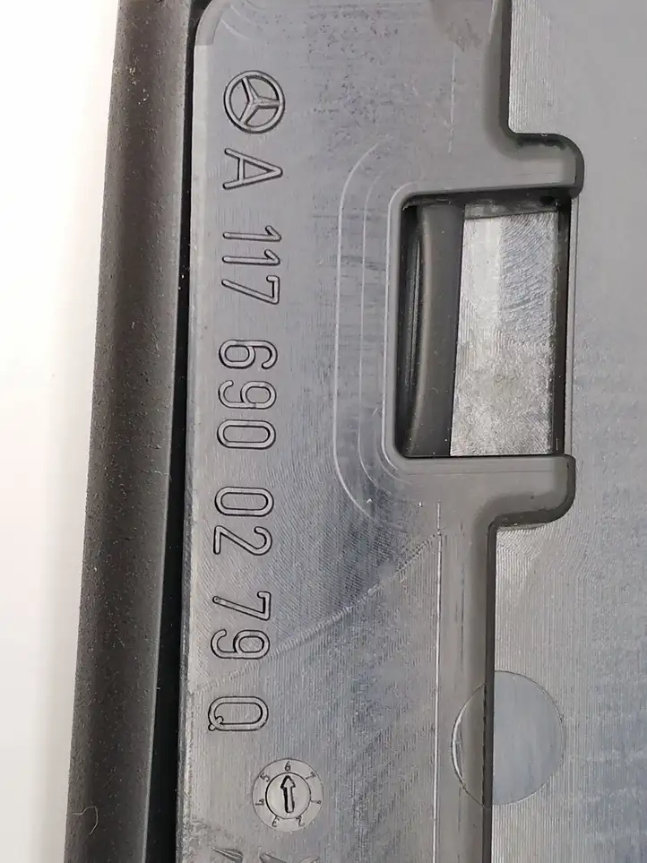 Mercedes-Benz CLA  C117,X117,W117 (2013 - 2019)  A1176900279 (B) Отделка стойки (снаружи)