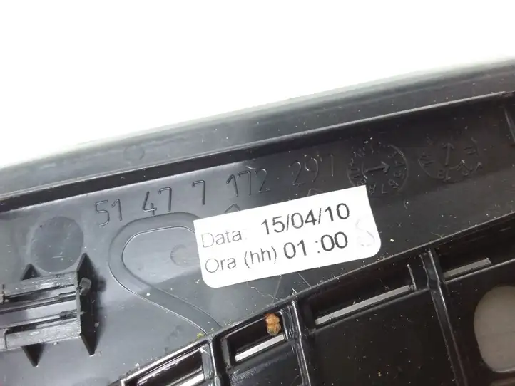 BMW 3 E90 E91 (2005 - 2012) 7172297 Внутренняя отделка заднего порога — фото 3