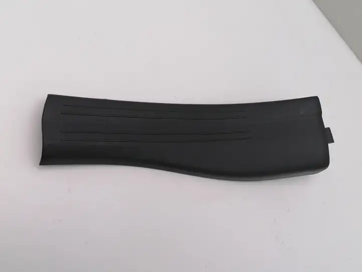 Mercedes-Benz CLA C117,X117,W117 (2013 - 2019) A1766800374 Внутренняя отделка заднего порога — фото 7