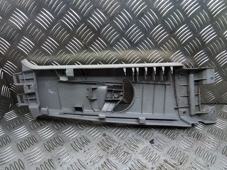 Toyota Prius (XW20) (2003 - 2009) 7302433010 Верхняя обшивка стойки B — фото 3