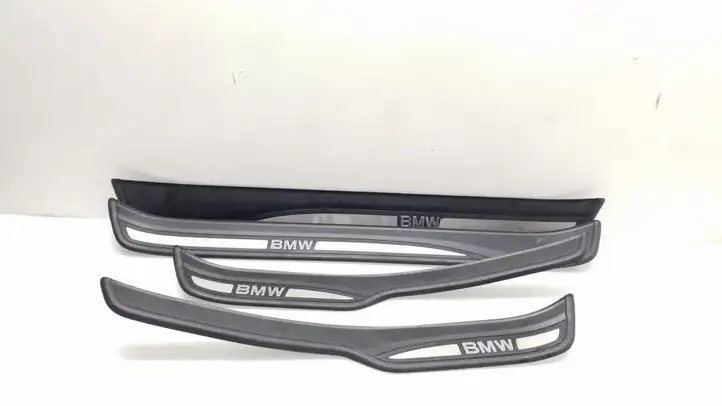 BMW 3 E90 E91 (2005 - 2012) 7060286 Накладка порога — фото 1