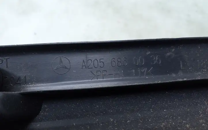 Mercedes-Benz C W205 (2014 - 2021) A2056860036 Внутренняя отделка переднего порога — фото 4