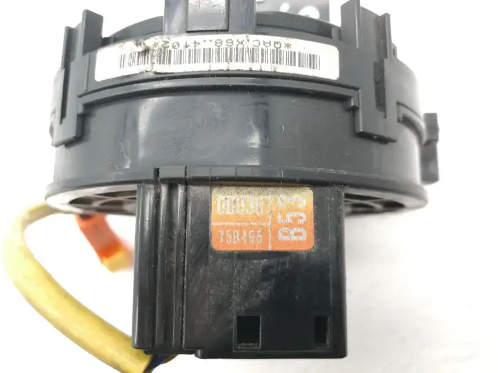Toyota Yaris (2005 - 2009) 0D03075B496 Контактное кольцо SRS — фото 2