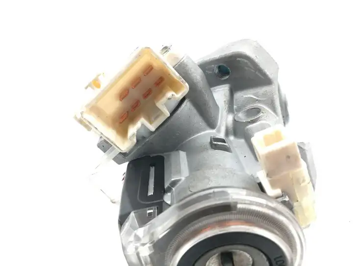 Toyota Verso (2009 - 2012)  450200203 Замок зажигания