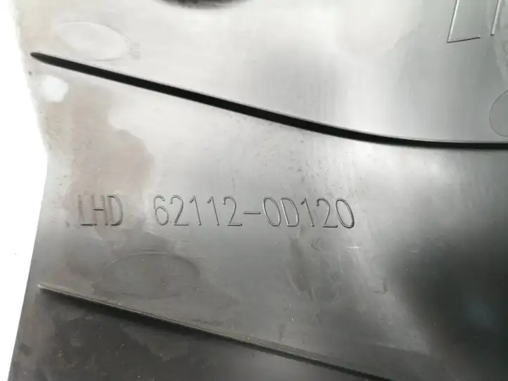 Toyota Yaris (2014 - 2019) 621120D120 Верхняя обшивка стойки B — фото 3