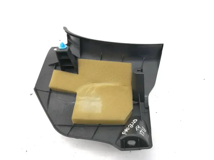 Toyota Prius (XW30) (2009 - 2015) 6211147131 Внутренняя отделка переднего порога — фото 2
