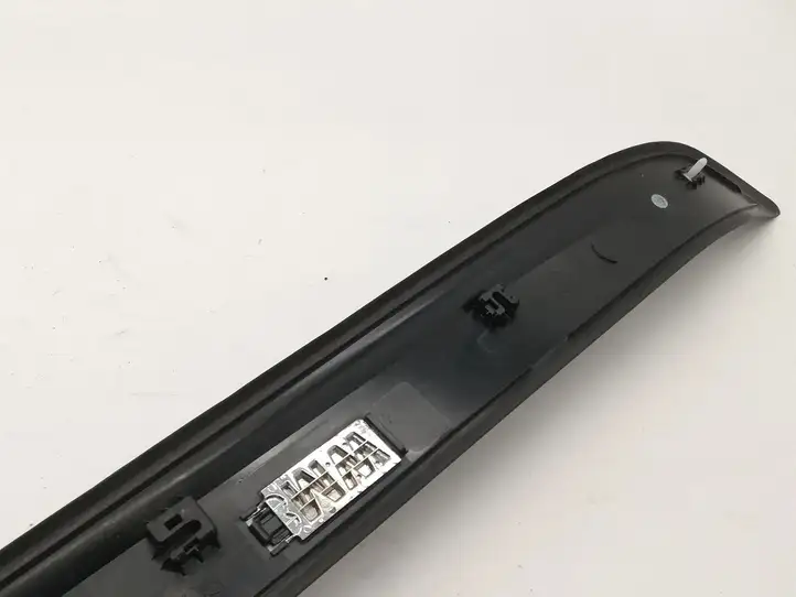 BMW X1 E84 (2009 - 2015) 62411810 Внутренняя отделка переднего порога — фото 3