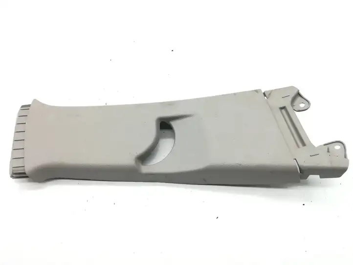 Toyota Yaris (2014 - 2019) 624110D180 Верхняя обшивка стойки B — фото 1