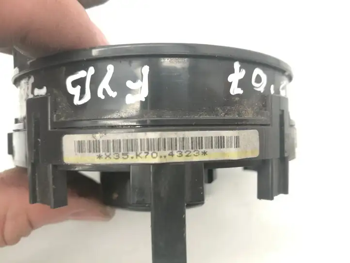 Toyota Yaris (2005 - 2009) Контактное кольцо SRS — фото 4