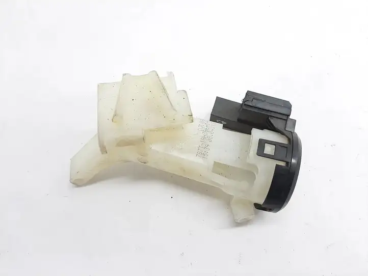 Ford Focus (2011 - 2015)  7S7T19H386DA Замок зажигания