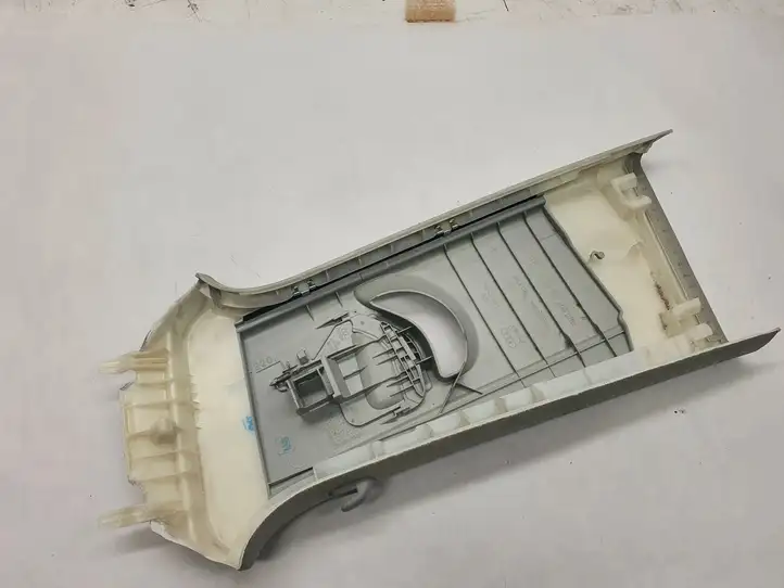 (2014 - 2018) 8U0867294 Верхняя обшивка стойки B — фото 2