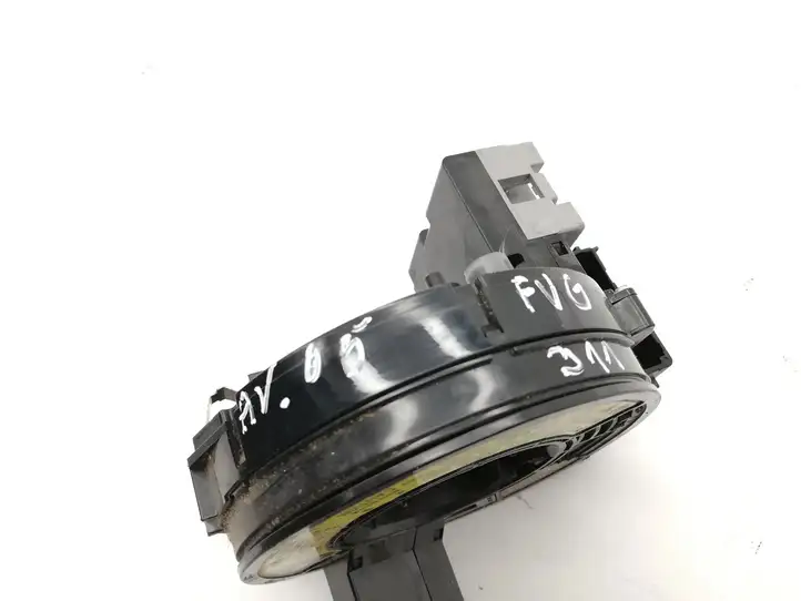 Toyota Avensis Verso (2004 - 2009) Контактное кольцо SRS — фото 5