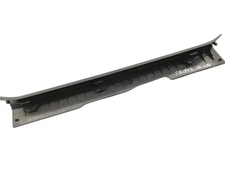 Toyota Prius (XW30) (2009 - 2015) 6791447040 Верхняя обшивка стойки B — фото 3