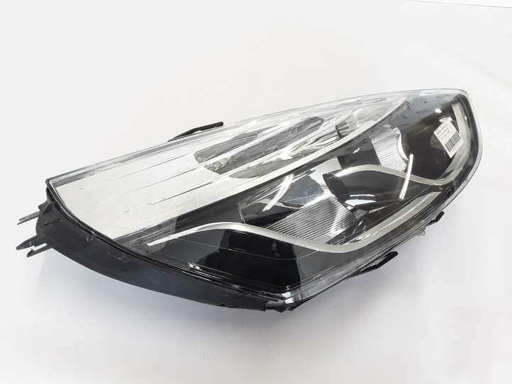 Renault Clio IV (2012 - 2019)  260102796R Передняя фара