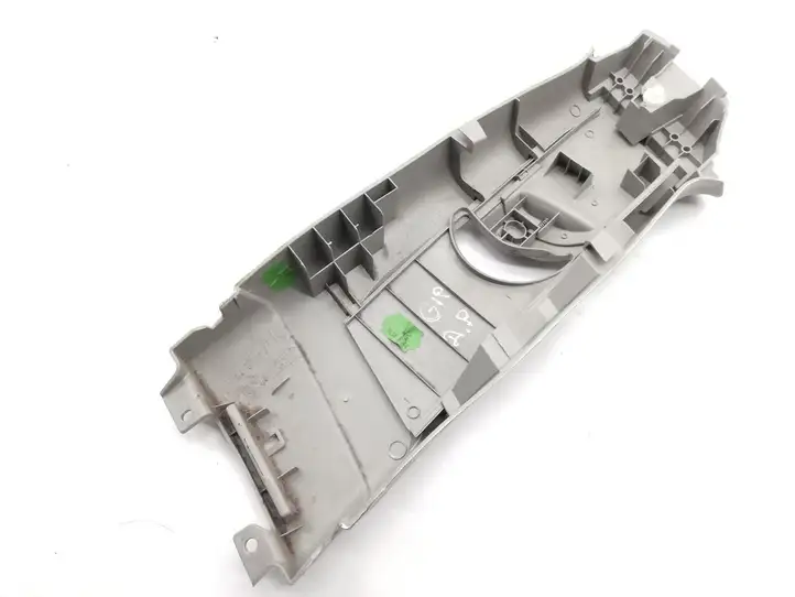 Toyota Avensis T270 (2009 - 2012) 7302305020 Верхняя обшивка стойки B — фото 2