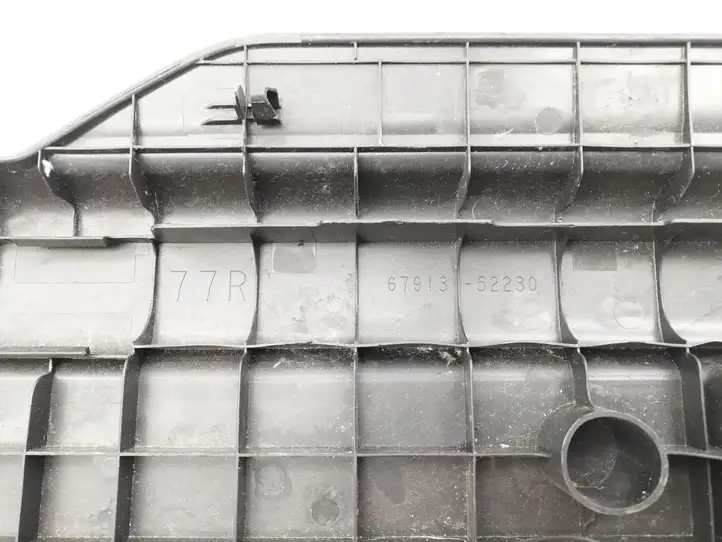 Subaru Trezia (2010 - 2016) 6791352230 Внутренняя отделка заднего порога — фото 3