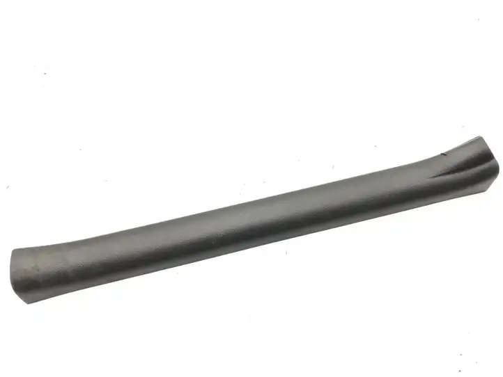 Toyota Corolla Verso E121 (2004 - 2007) 679130F010 Внутренняя отделка переднего порога — фото 1