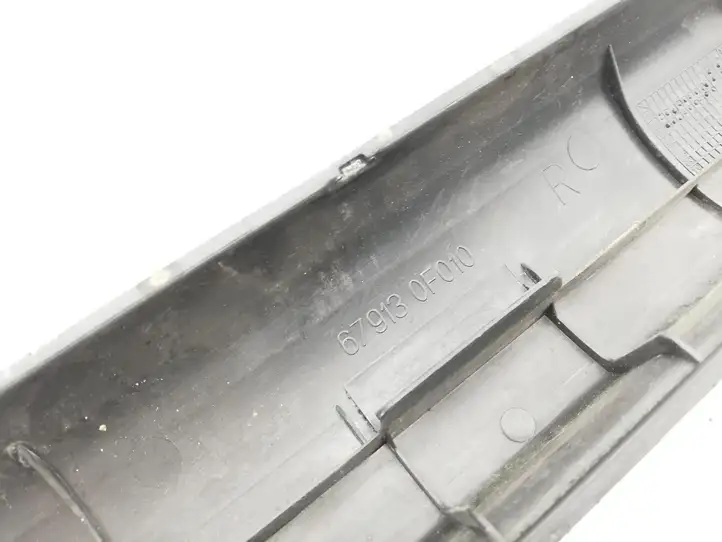 Toyota Corolla Verso E121 (2004 - 2007) 679130F010 Внутренняя отделка переднего порога — фото 4