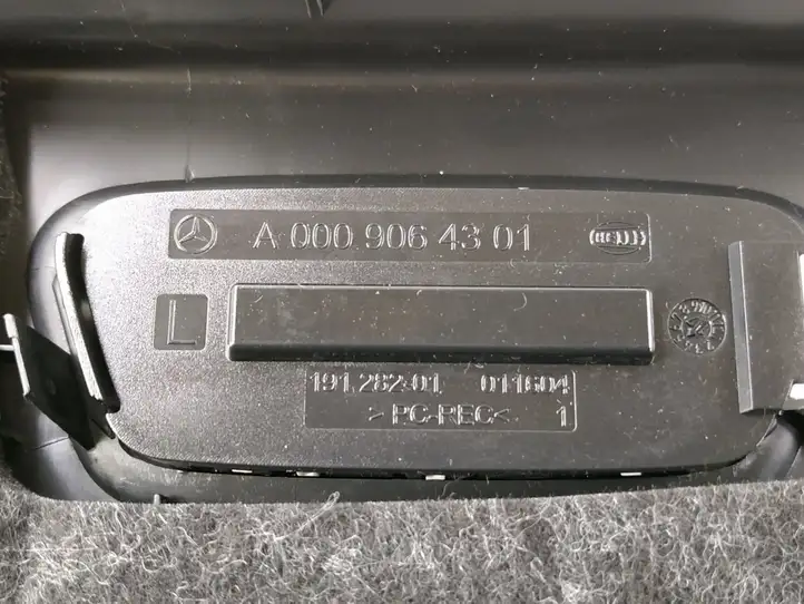 Mercedes-Benz GLC X253/C253 (2015 - ) Обшивка стойки C — фото 6