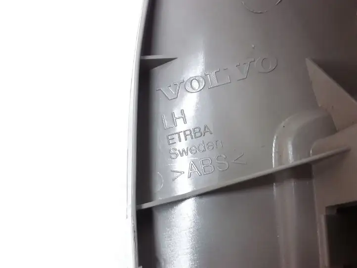 Volvo V70 (2007 - 2013) Обшивка стойки C — фото 3