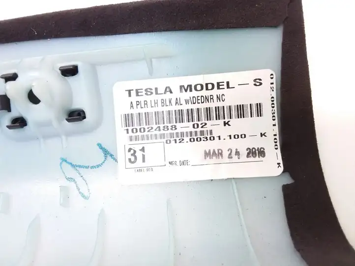 Tesla Model S (2016 - 2021) 100248802K Обшивка стойки A — фото 4
