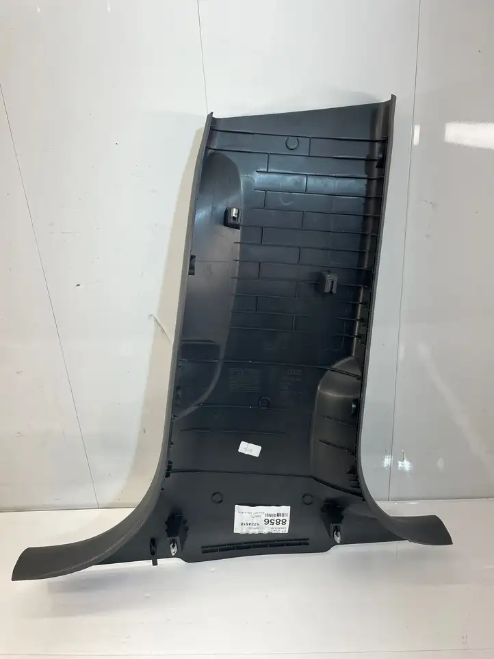Audi A6 C7 (2014 - 2018) 4G0867239 Нижняя обшивка стойки B — фото 2