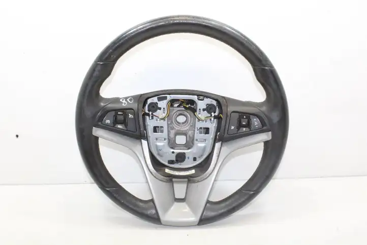 Chevrolet Orlando (2010 - 2015) Руль — фото 1