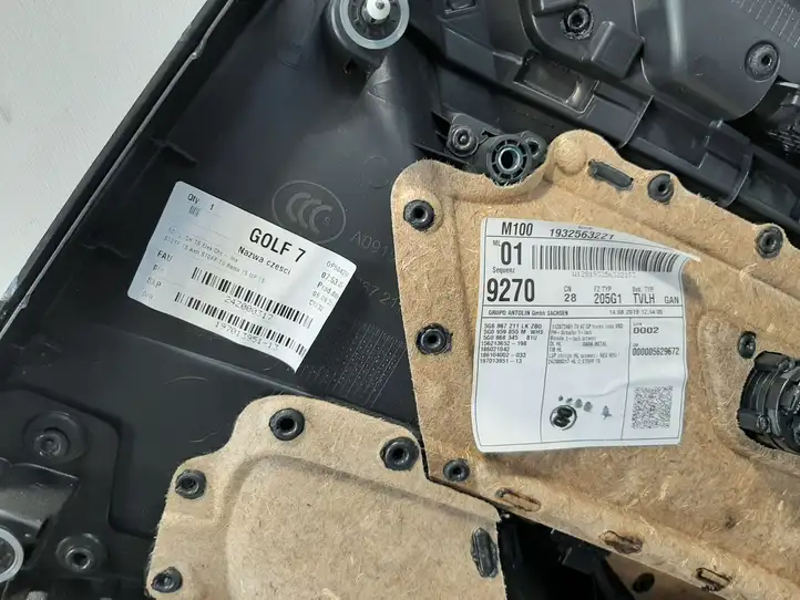 Volkswagen Golf VII (2013 - 2019) 5G4868079 Комплект отделки дверей — фото 11
