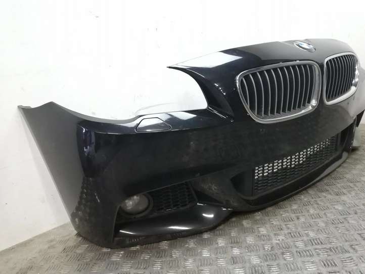 BMW 5 F10 F11 (2009 - 2016)   Передний бампер