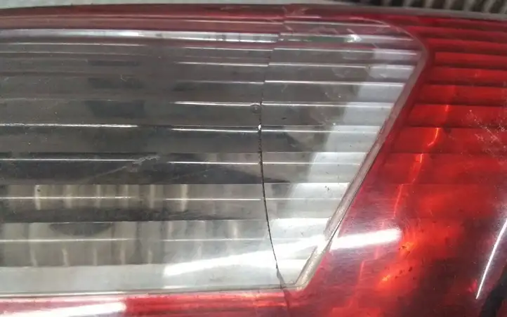 Seat Toledo II (1M) (1998 - 2006) Центральный задний фонарь (бленда) — фото 2