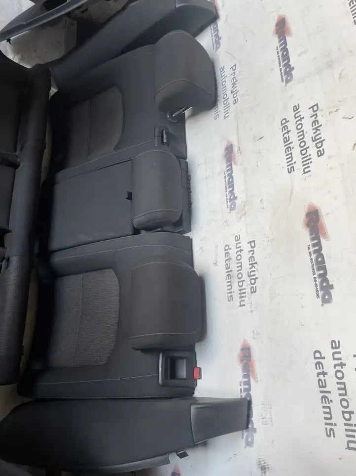 Volkswagen PASSAT B8 (2015 - ) Комплект салона — фото 4