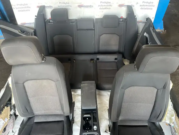 Volkswagen PASSAT B8 (2015 - ) Комплект салона — фото 5