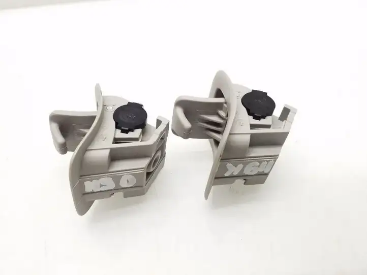 Mercedes-Benz S W221 (2005 - 2013)  A2218100040 Держатель крепления сетки (в потолке)