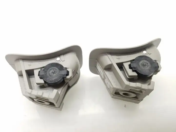 Mercedes-Benz S W221 (2005 - 2013)  A2218100040 Держатель крепления сетки (в потолке)