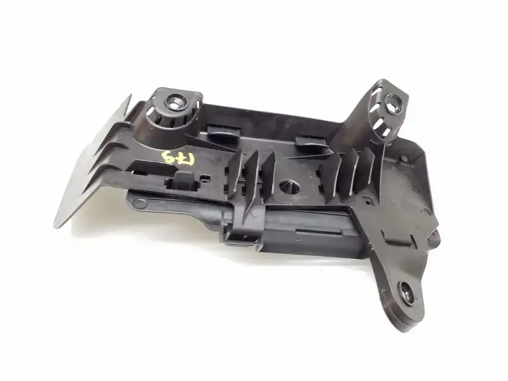 Audi A3/S3 8V (2012 - 2016)  5Q1864777C Опора ноги