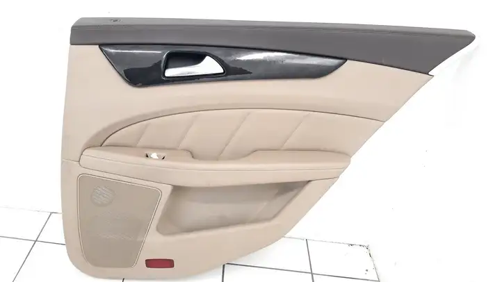Mercedes-Benz CLS C218,X218 (2011 - 2017) A2186801250 Комплект отделки дверей — фото 58