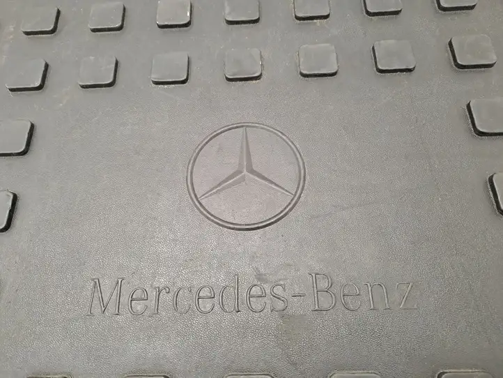 Mercedes-Benz CLS C218,X218 (2011 - 2017) A2188140141 Коврик багажника — фото 5