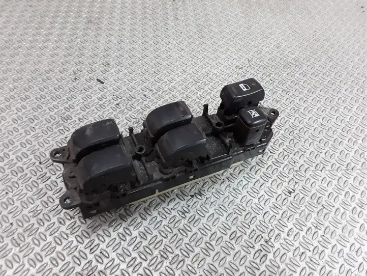 Toyota Avensis Verso (2001 - 2004) 8404044030 Блок кнопок стеклоподъемников — фото 1