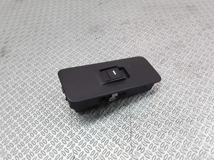 Land Rover Range Rover Sport L320 (2005 - 2009) YUD501070PVJ Блок кнопок стеклоподъемников — фото 1