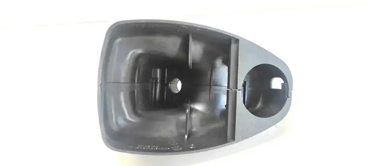 Land Rover Discovery 3 - LR3 (2004 - 2009) 8243719 Накладка зеркала заднего вида — фото 3
