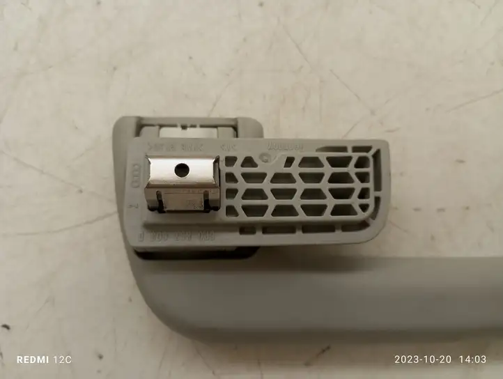 Audi Q3 (2011 - 2014)   Задняя ручка