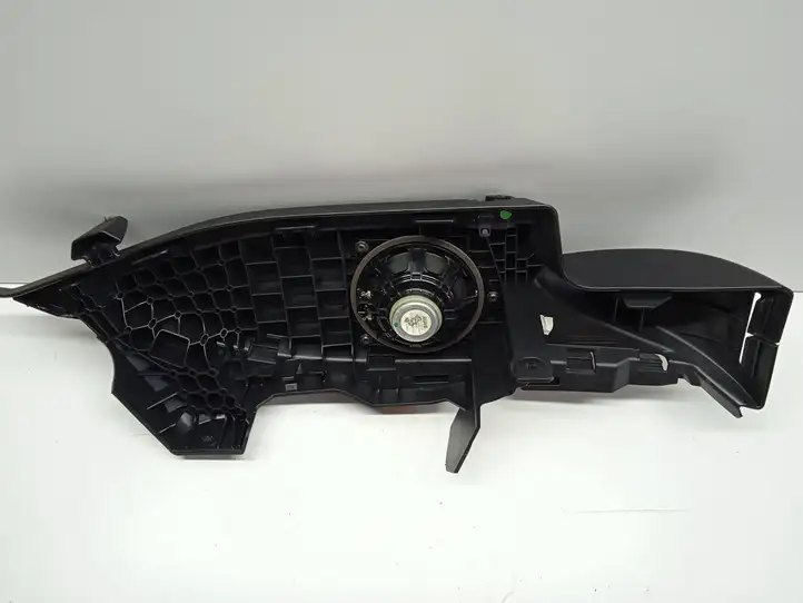 BMW 1 F20 F21 (2011 - 2019) 51467221043 Решетка динамика задней полки — фото 4