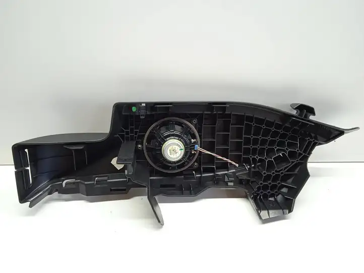 BMW 1 F20 F21 (2011 - 2019) 51467221044 Решетка динамика задней полки — фото 2