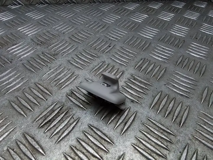 Citroen Jumpy (2016 - ) Крепление солнцезащитного козырька — фото 3